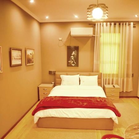 Hotel Bujtina Bicolli Korce Bagian luar foto