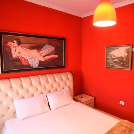Hotel Bujtina Bicolli Korce Bagian luar foto